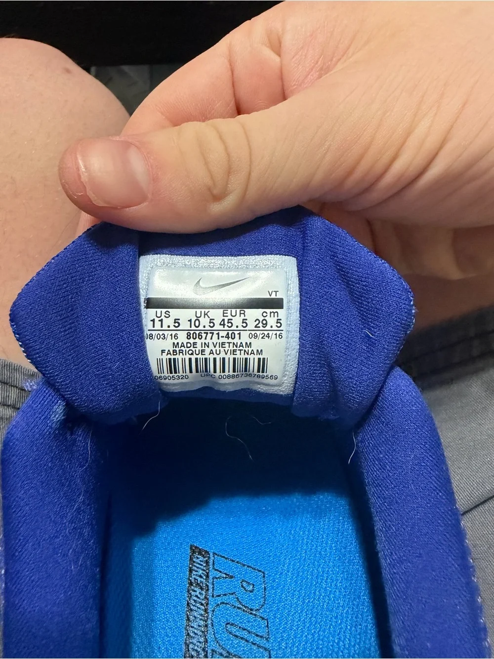 Nike Blue Air Max 2016 Sneakers